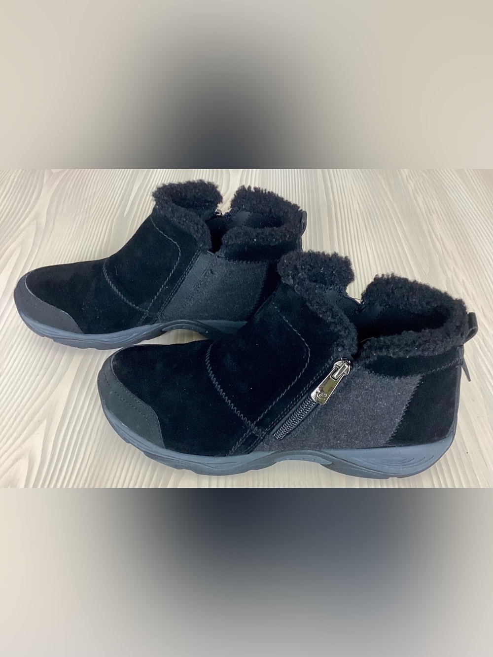 Easy Spirit Embark Black Side Zip Faux Fur Winter Boots Womens Size 7.5 W Wide
